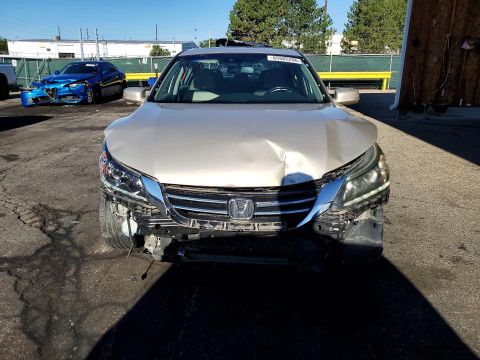 2013 Honda Accord მანქანა იყიდება აუქციონზე, vin: 1HGCR3F87DA040725, აუქციონის ნომერი: 65505296