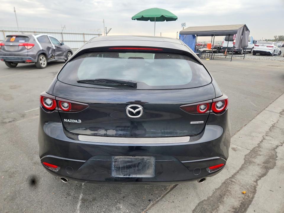 67098066 :رقم المزاد ، JM1BPAKM9R1700049 vin ، 2024 Mazda 3 مزاد بيع
