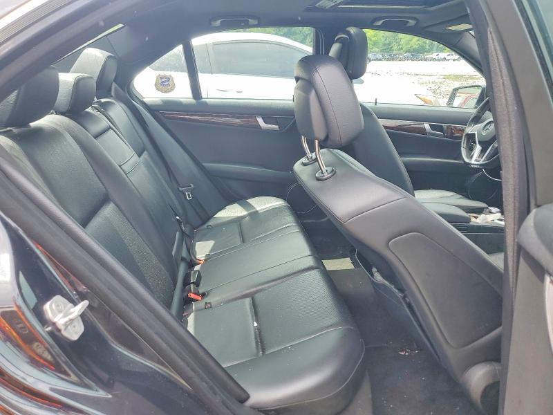 2012 Mercedes-benz C მანქანა იყიდება აუქციონზე, vin: WDDGF8BB0CF857176, აუქციონის ნომერი: 63692166