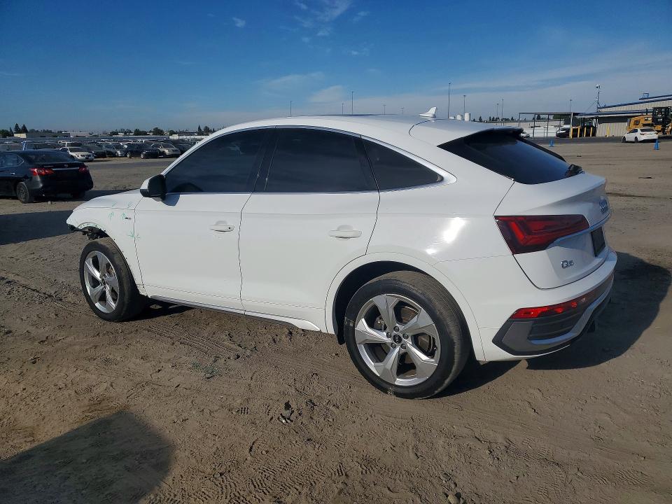 65162266 :رقم المزاد ، WA15AAFYXM2114873 vin ، 2021 Audi Q5 مزاد بيع