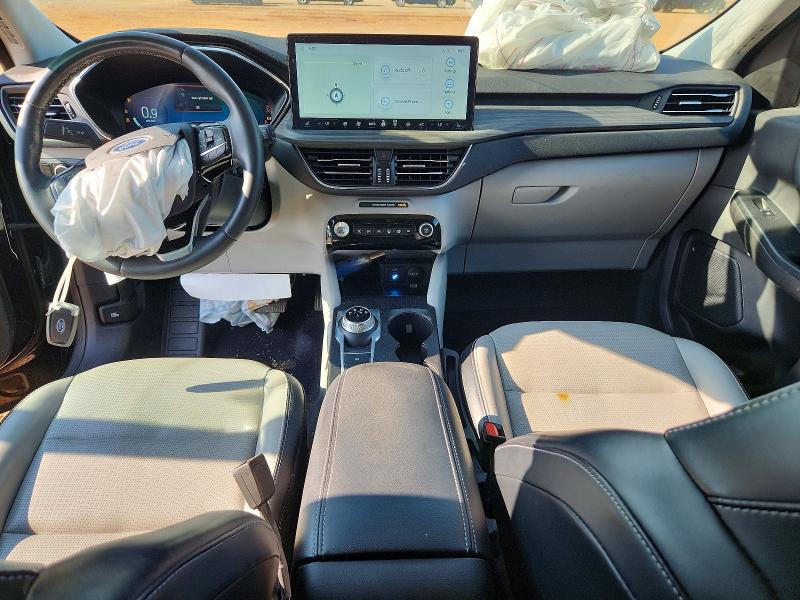2023 Ford Escape მანქანა იყიდება აუქციონზე, vin: 1FMCU9JA5PUB37558, აუქციონის ნომერი: 64377046