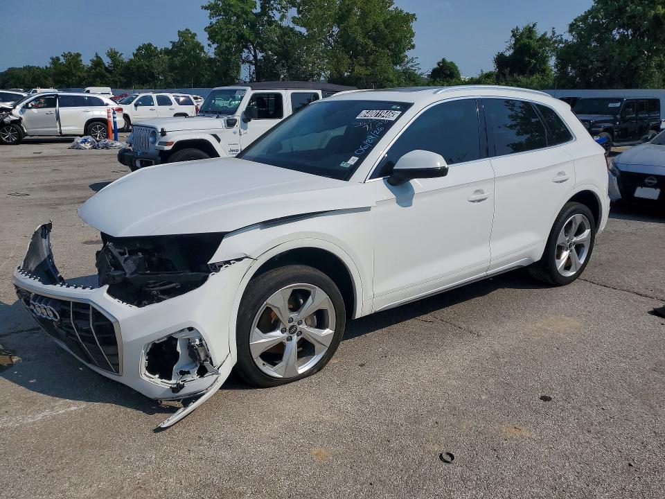 64001946 :رقم المزاد ، WA1BAAFY8M2105785 vin ، 2021 Audi Q5 مزاد بيع