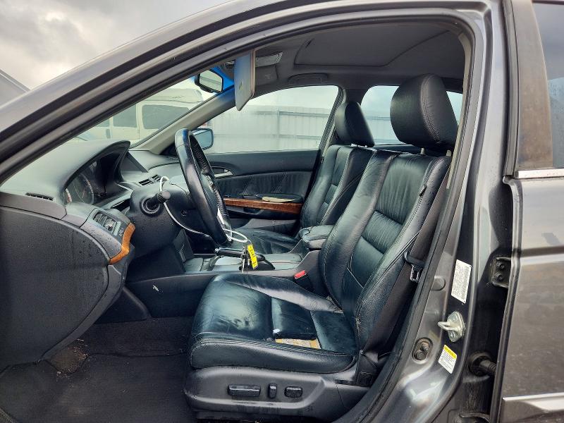 63129196 :رقم المزاد ، 1HGCP2F88BA015653 vin ، 2011 Honda Accord مزاد بيع