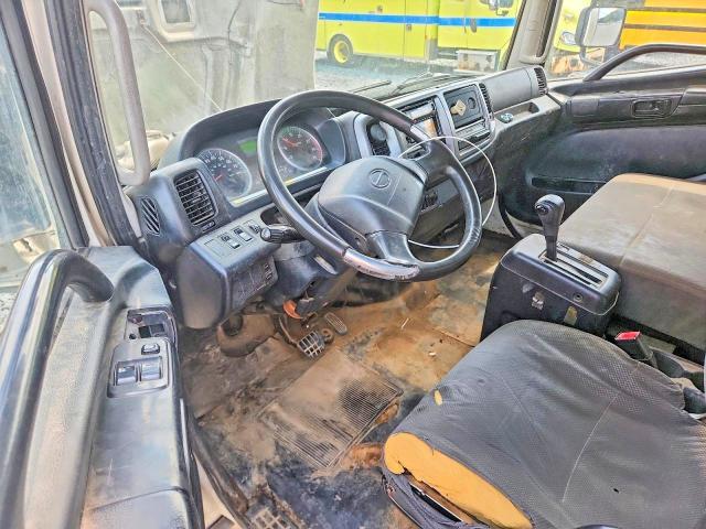 65569706 :رقم المزاد ، 5PVNJ8JT8D4S54306 vin ، 2013 Hino 258/268 مزاد بيع