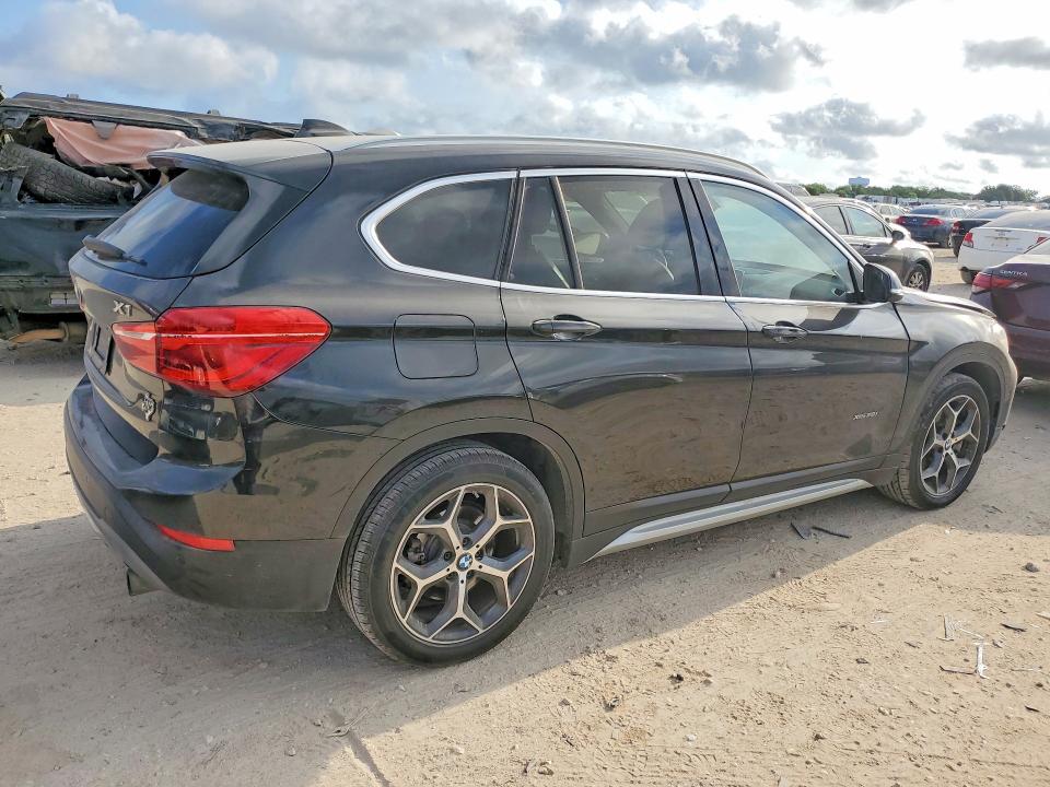 Aukcja sprzedaży 2017 Bmw X1, vin: WBXHT3C3XH5F85076, numer aukcji: 63439046
