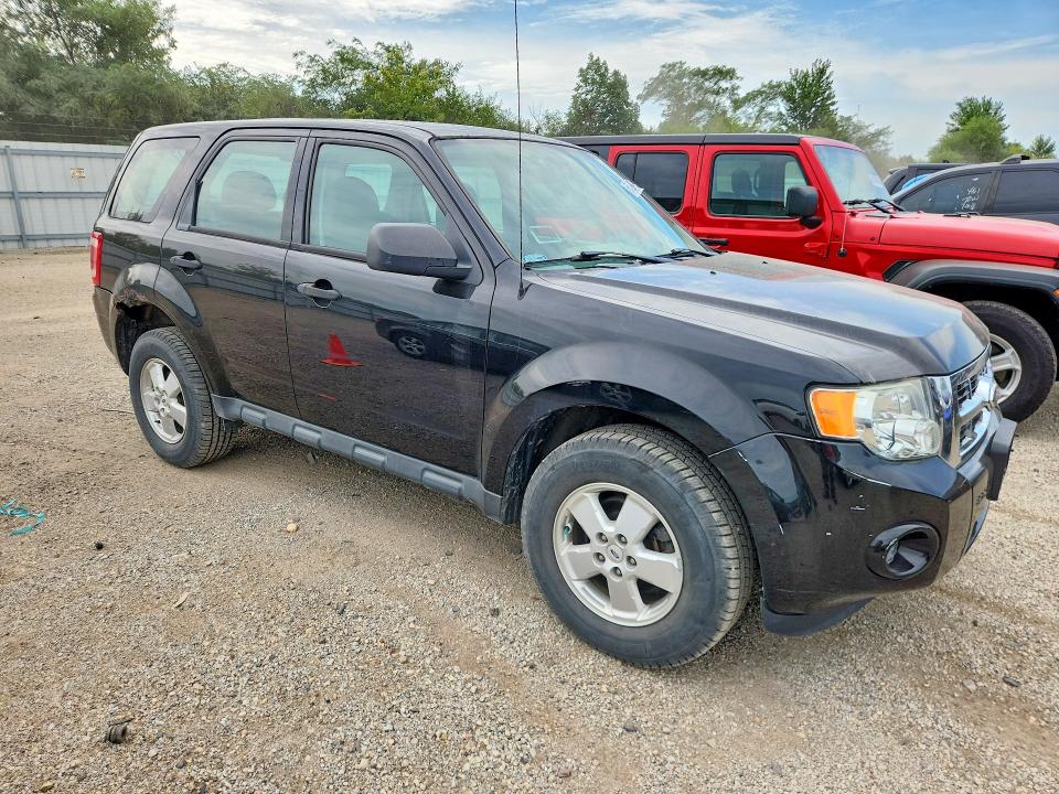 2012 Ford Escape მანქანა იყიდება აუქციონზე, vin: 1FMCU0C76CKC14425, აუქციონის ნომერი: 65409936