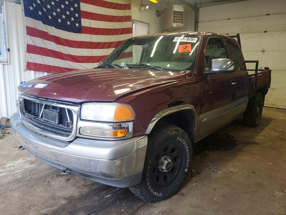64667626 :رقم المزاد ، 1GTEK19T1YZ263009 vin ، 2000 Gmc New Sierra مزاد بيع