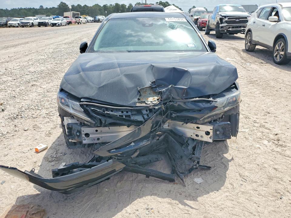 2021 Toyota Camry მანქანა იყიდება აუქციონზე, vin: 4T1G11AK7MU544183, აუქციონის ნომერი: 64465856