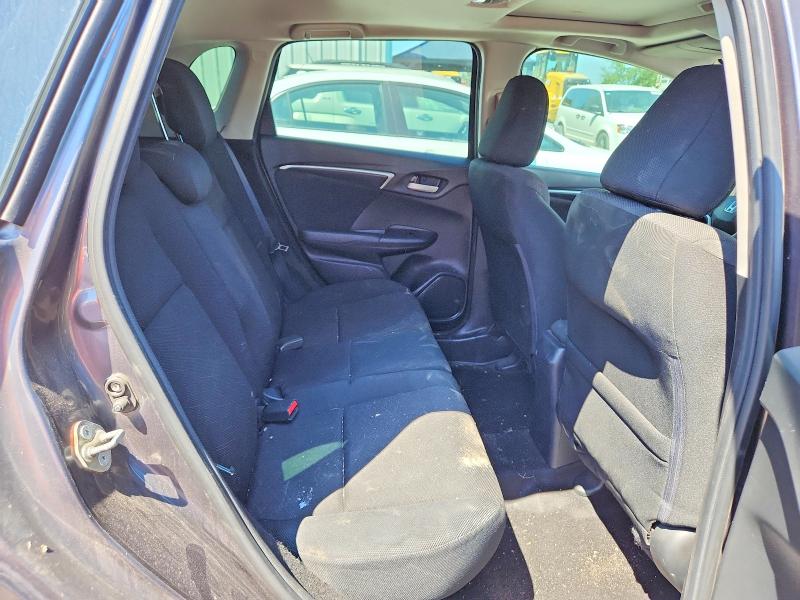 63101746 :رقم المزاد ، 3HGGK5H71GM108482 vin ، 2016 Honda Fit مزاد بيع