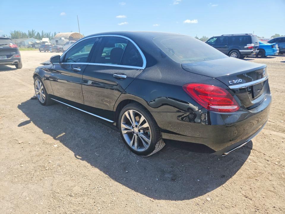 65459566 :رقم المزاد ، 55SWF4JB6HU187031 vin ، 2017 Mercedes-benz C مزاد بيع
