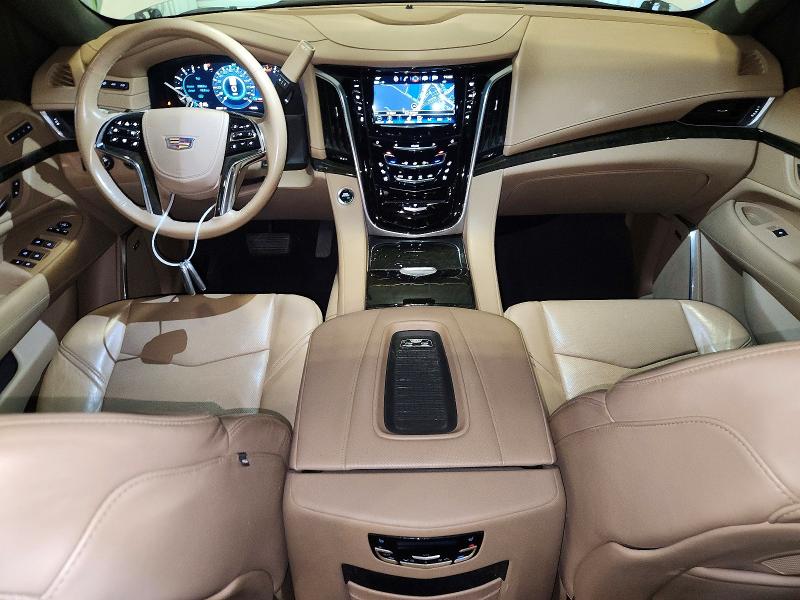 2020 Cadillac Escalade მანქანა იყიდება აუქციონზე, vin: 1GYS4KKJ4LR120666, აუქციონის ნომერი: 66366706
