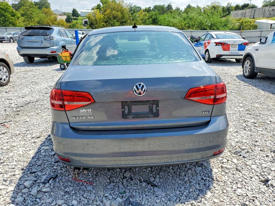 66016856 :رقم المزاد ، 3VWLA7AJ4FM306079 vin ، 2015 Volkswagen Jetta مزاد بيع