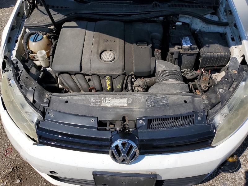 61945736 :رقم المزاد ، WVWBA7AJ6BW104322 vin ، 2011 Volkswagen Golf مزاد بيع