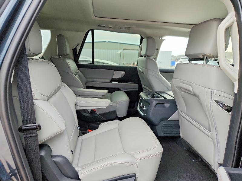 63928506 :رقم المزاد ، 1FMJK1J80SEA39570 vin ، 2025 Ford Expedition مزاد بيع