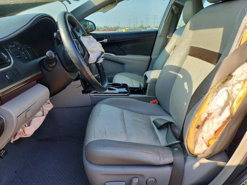 64055216 :رقم المزاد ، 4T4BF1FK2DR320085 vin ، 2013 Toyota Camry مزاد بيع