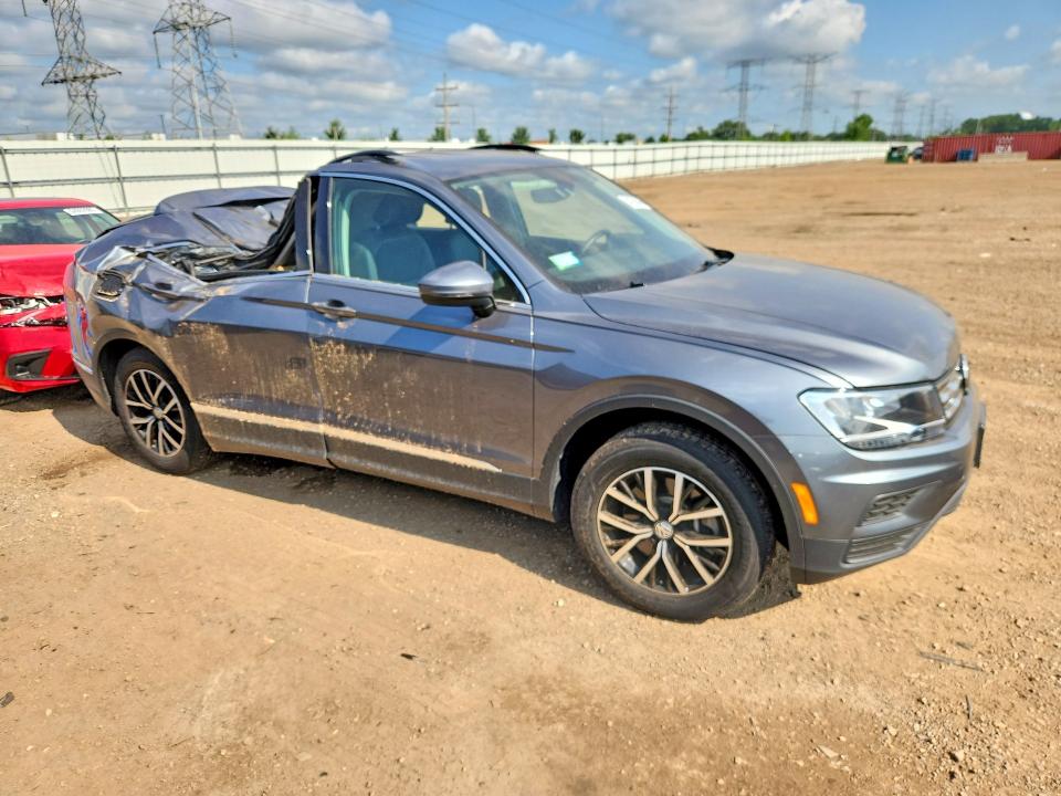 Продажа на аукционе авто 2021 Volkswagen Tiguan, vin: 3VV2B7AX0MM015402, номер лота: 64256046