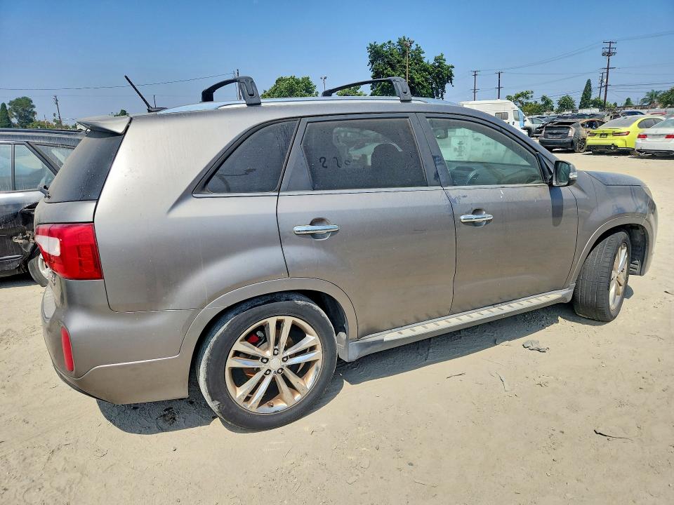 2014 Kia Sorento მანქანა იყიდება აუქციონზე, vin: 5XYKW4A71EG484191, აუქციონის ნომერი: 63734326