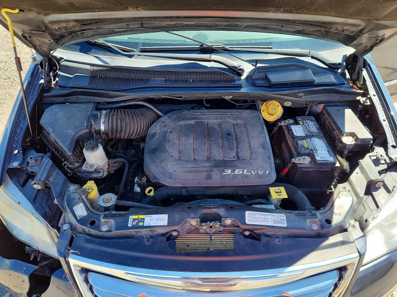 2014 Chrysler Town And Country მანქანა იყიდება აუქციონზე, vin: 2C4RC1CGXER180078, აუქციონის ნომერი: 65508456