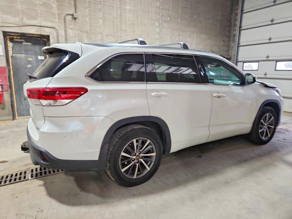 Aukcja sprzedaży 2017 Toyota Highlander, vin: 5TDJZRFH1HS514735, numer aukcji: 65188876