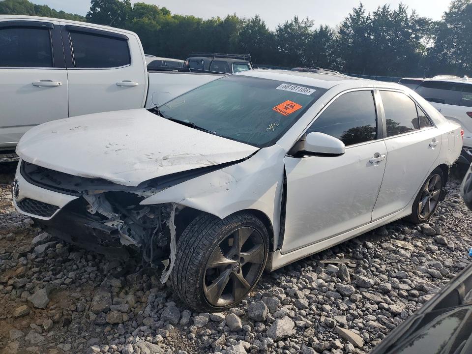 2014 Toyota Camry მანქანა იყიდება აუქციონზე, vin: 4T1BF1FK2EU754373, აუქციონის ნომერი: 66181166
