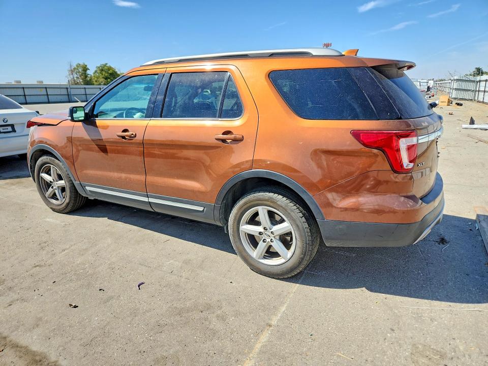 2017 Ford Explorer მანქანა იყიდება აუქციონზე, vin: 1FM5K8D88HGD43555, აუქციონის ნომერი: 65607076