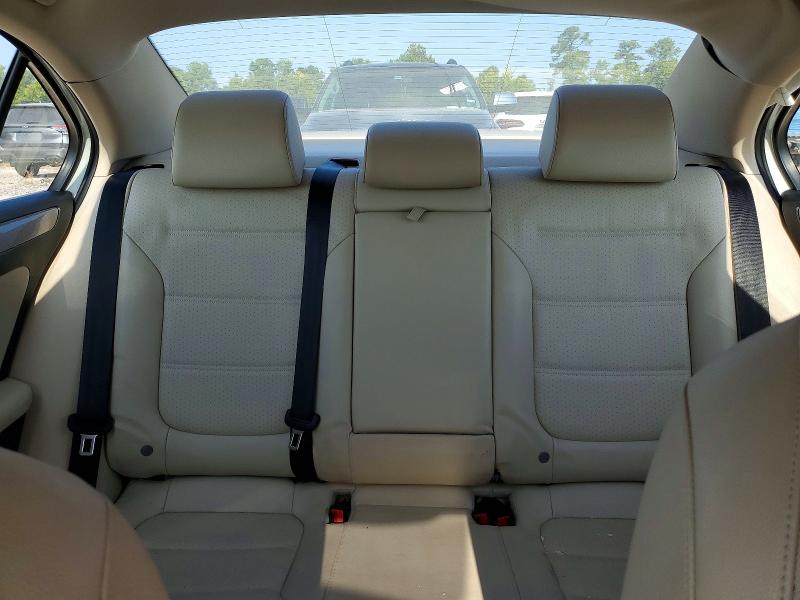 61641136 :رقم المزاد ، 3VWDB7AJXHM390770 vin ، 2017 Volkswagen Jetta مزاد بيع