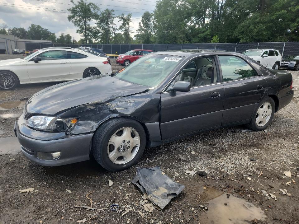 2000 Lexus Es მანქანა იყიდება აუქციონზე, vin: JT8BF28G5Y5102105, აუქციონის ნომერი: 65513356