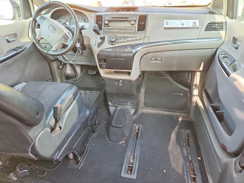 Продаж на аукціоні авто 2011 Toyota Sienna, vin: 5TDXK3DC3BS083597, номер лоту: 62788576