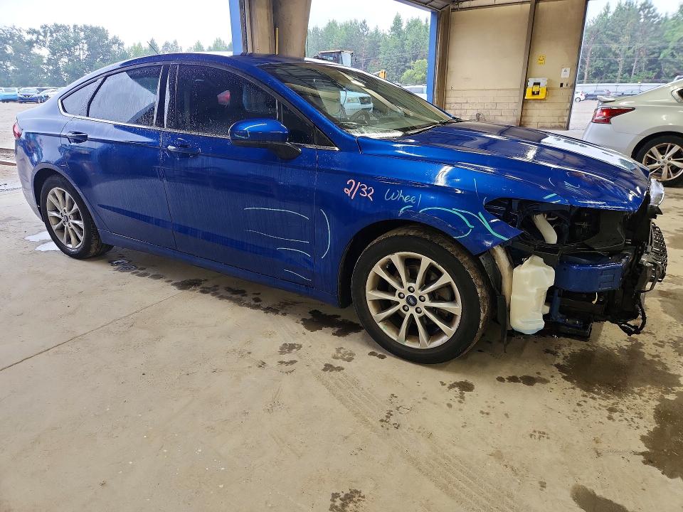 Продажа на аукционе авто 2017 Ford Fusion, vin: 3FA6P0HD7HR184903, номер лота: 63411966