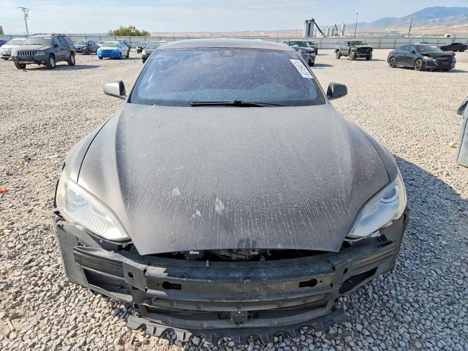 2015 Tesla Model S მანქანა იყიდება აუქციონზე, vin: 5YJSA1E21FF109101, აუქციონის ნომერი: 63154076