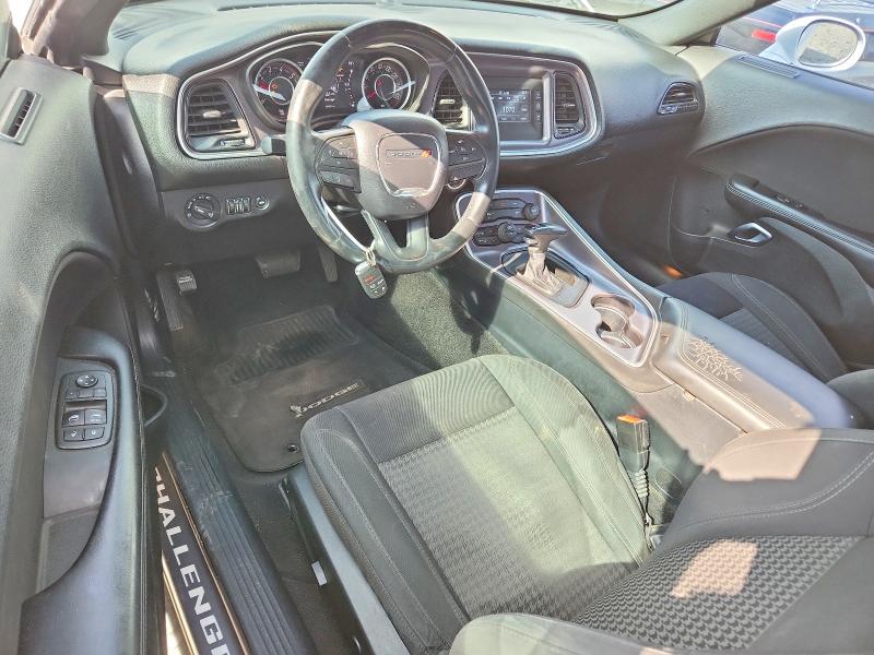 63828466 :رقم المزاد ، 2C3CDZAT3FH702305 vin ، 2015 Dodge Challenger مزاد بيع