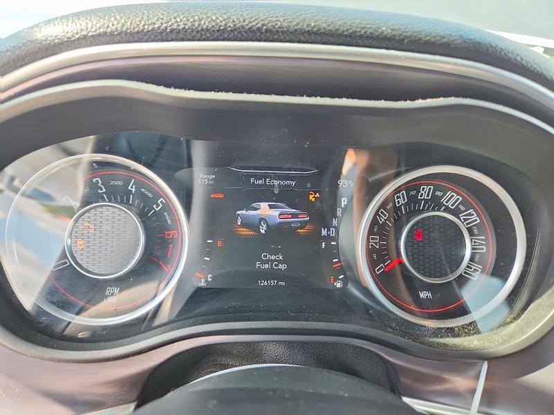 63828466 :رقم المزاد ، 2C3CDZAT3FH702305 vin ، 2015 Dodge Challenger مزاد بيع