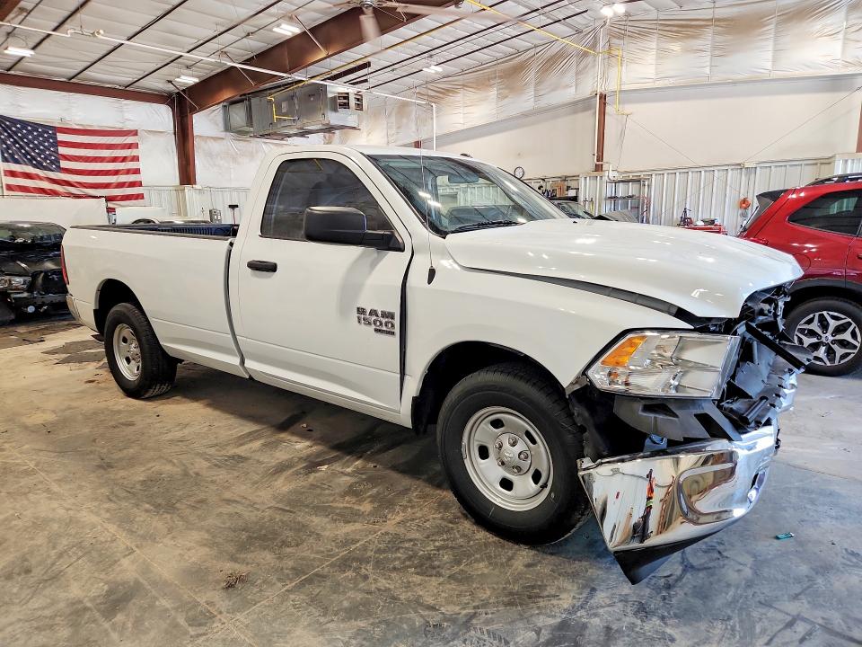 Продаж на аукціоні авто 2022 Ram 1500 Classic, vin: 3C6JR6DGXNG412859, номер лоту: 64235226