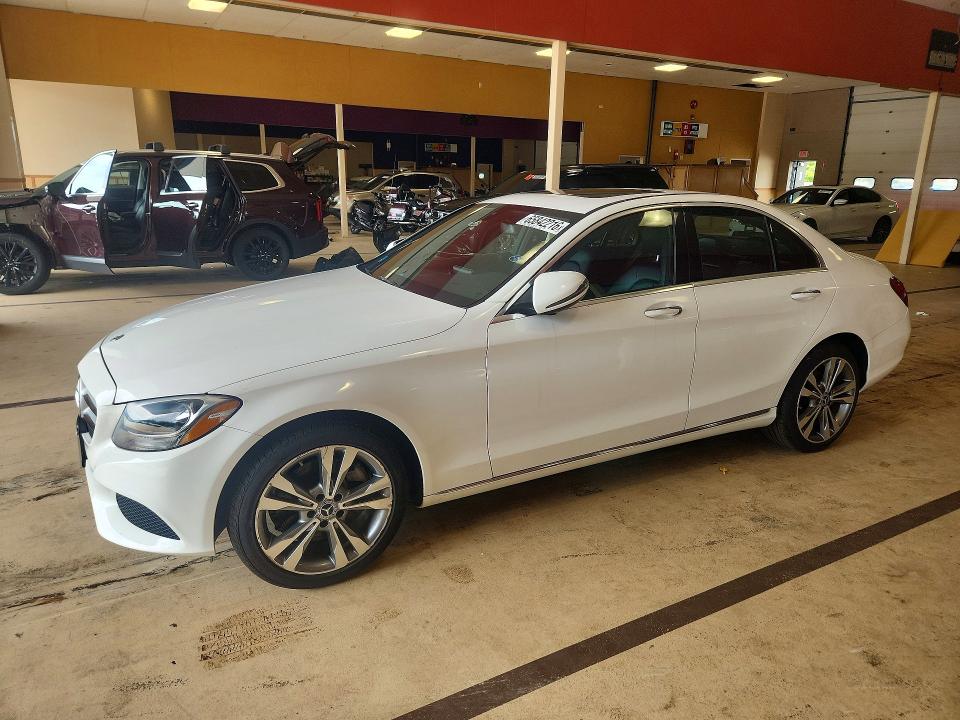 Продаж на аукціоні авто 2018 Mercedes-benz C, vin: 55SWF4KB8JU265085, номер лоту: 65842216