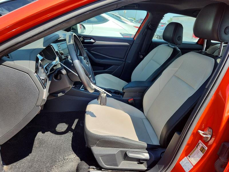 63900936 :رقم المزاد ، 3VWCB7BU4LM040113 vin ، 2020 Volkswagen Jetta مزاد بيع