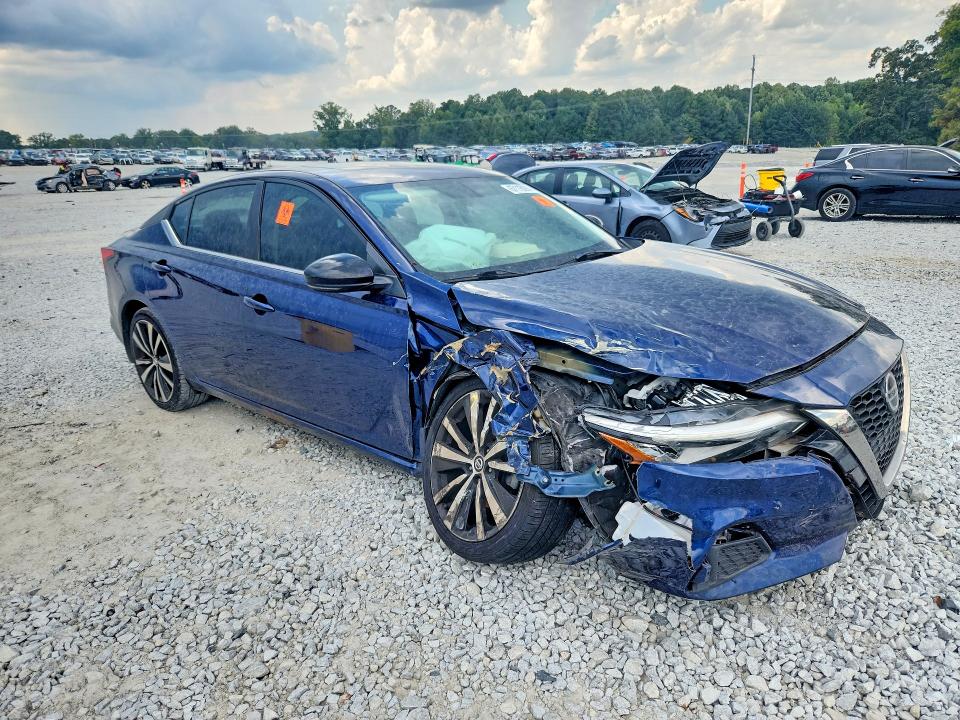 2019 Nissan Altima მანქანა იყიდება აუქციონზე, vin: 1N4BL4CV6KN328176, აუქციონის ნომერი: 67116296