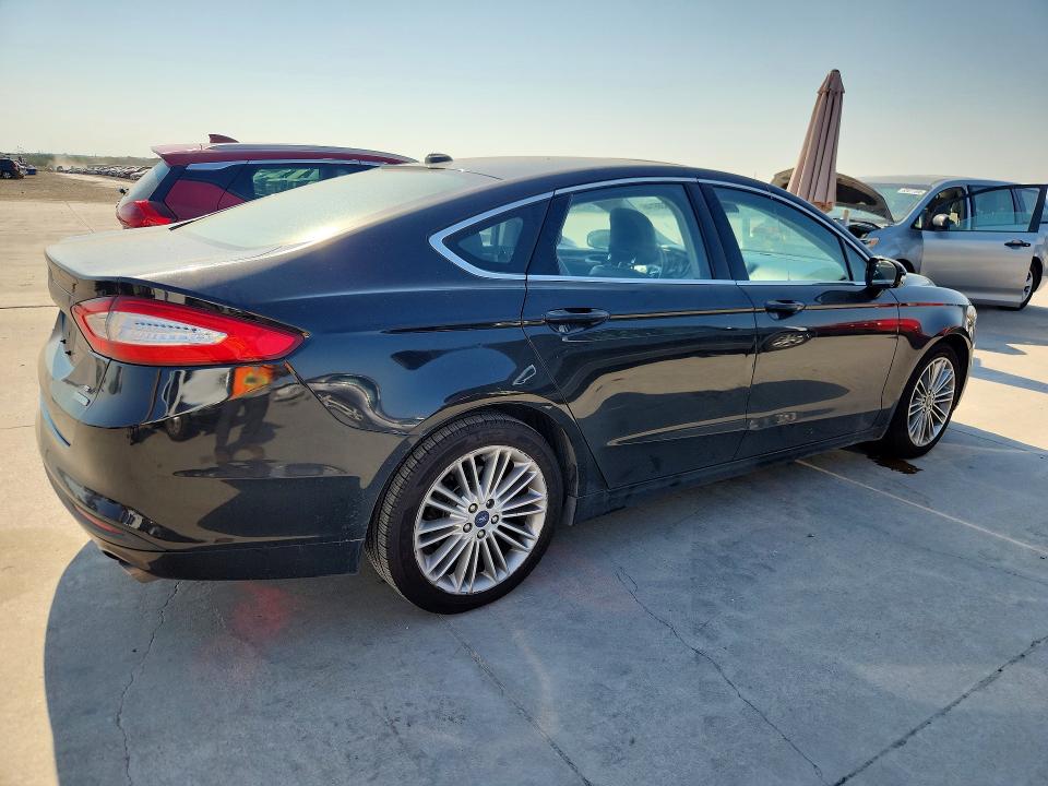 63389146 :رقم المزاد ، 3FA6P0HD6ER108701 vin ، 2014 Ford Fusion مزاد بيع