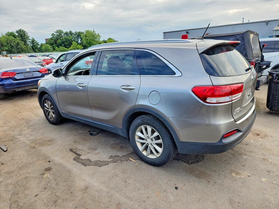 2017 Kia Sorento მანქანა იყიდება აუქციონზე, vin: 5XYPGDA56HG242034, აუქციონის ნომერი: 64130356