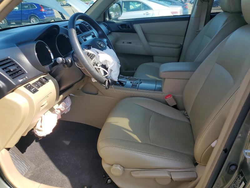 2013 Toyota Highlander მანქანა იყიდება აუქციონზე, vin: 5TDZA3EH2DS035601, აუქციონის ნომერი: 63531886