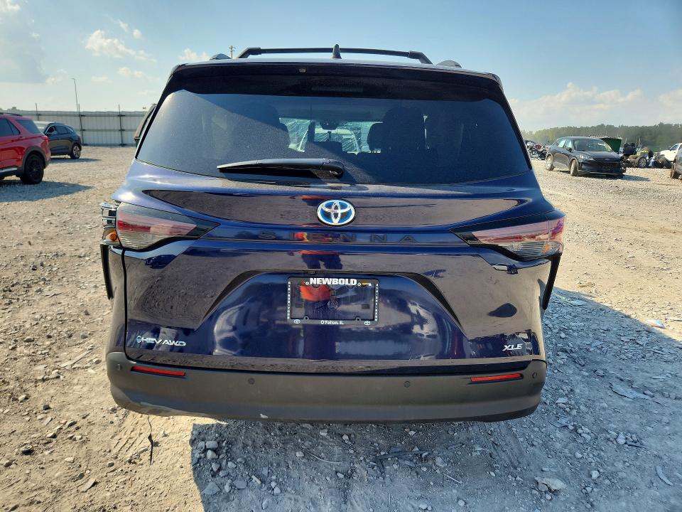 Продажа на аукционе авто 2025 Toyota Sienna, vin: 5TDJSKFC4SS179767, номер лота: 66362476