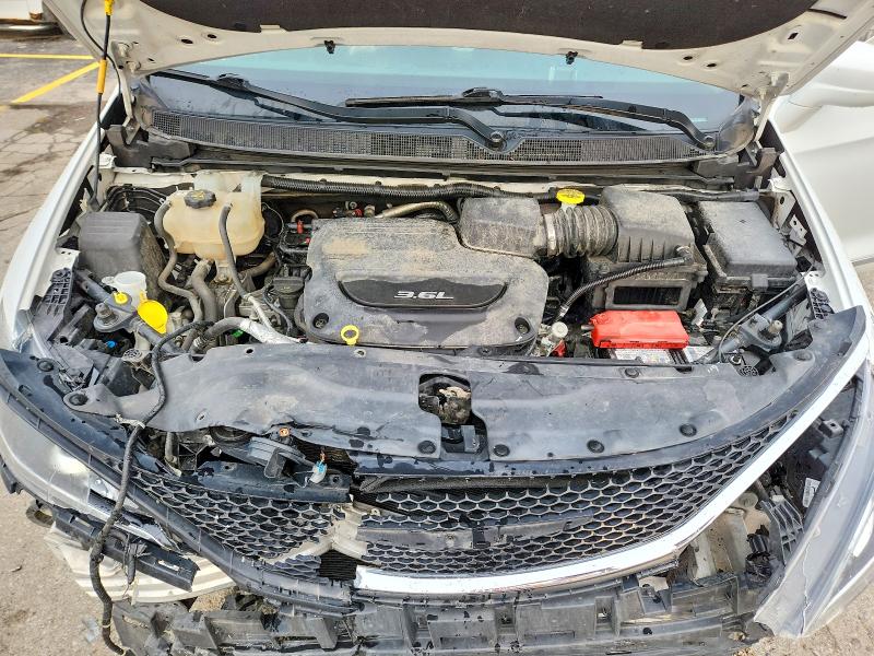 2018 Chrysler Pacifica მანქანა იყიდება აუქციონზე, vin: 2C4RC1EG0JR317391, აუქციონის ნომერი: 63657336