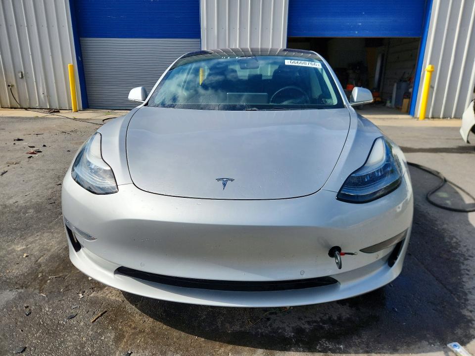 Продаж на аукціоні авто 2018 Tesla Model 3, vin: 5YJ3E1EB5JF083393, номер лоту: 66660766