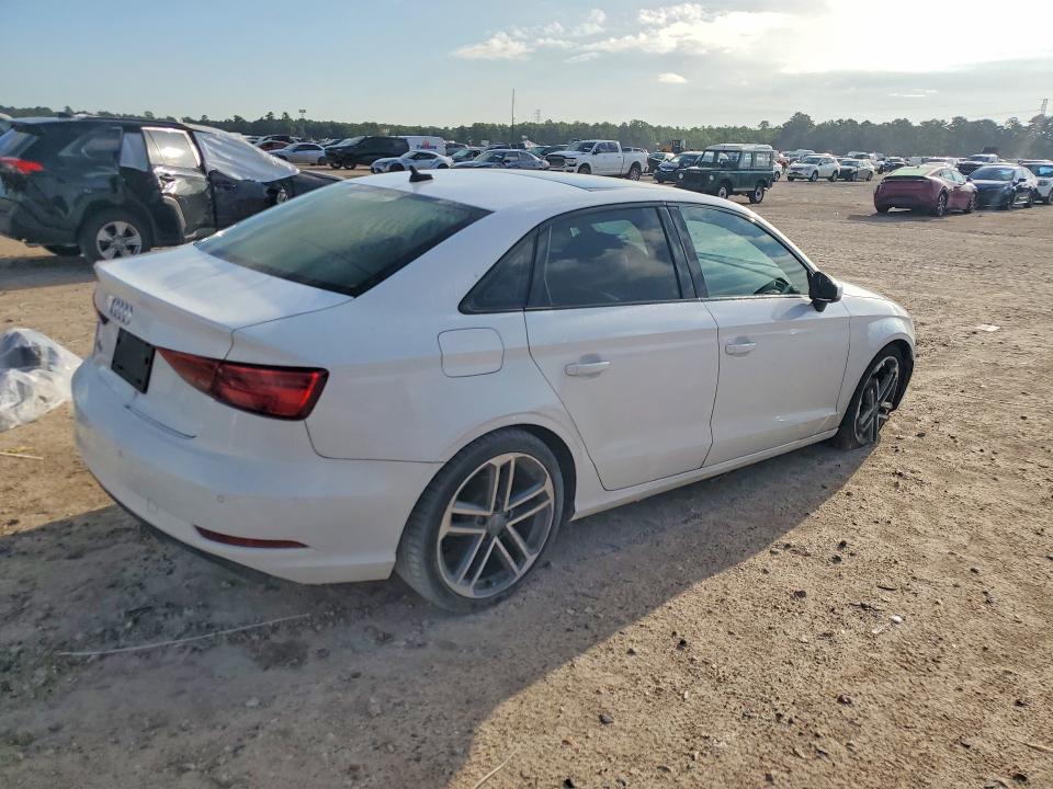 63934256 :رقم المزاد ، WAUAUGFFXLA104679 vin ، 2020 Audi A3 مزاد بيع