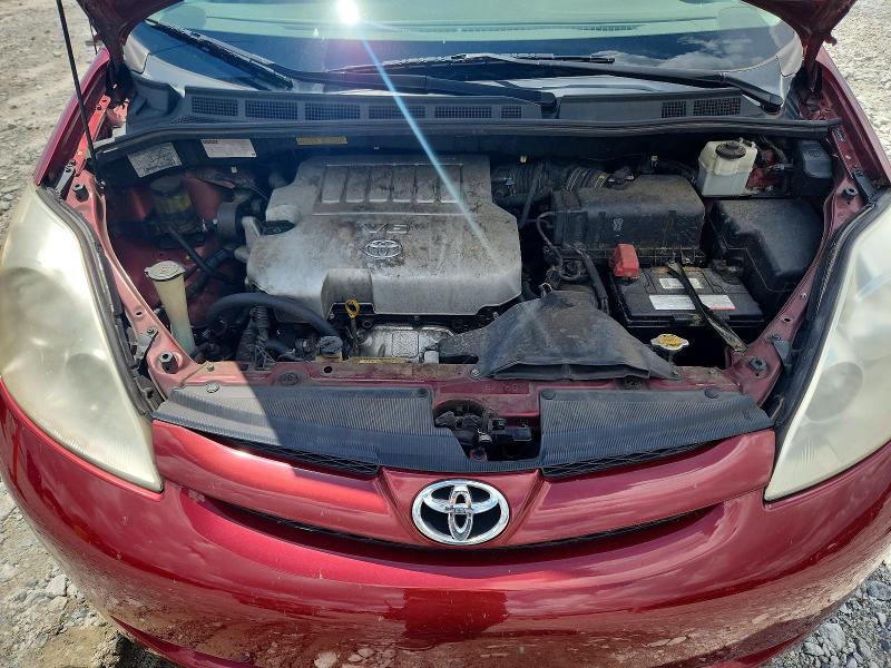 2010 Toyota Sienna მანქანა იყიდება აუქციონზე, vin: 5TDKK4CC3AS341570, აუქციონის ნომერი: 64364726