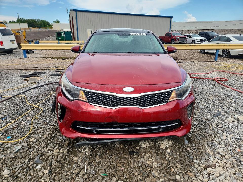 2018 Kia Optima მანქანა იყიდება აუქციონზე, vin: 5XXGT4L30JG236053, აუქციონის ნომერი: 64611086