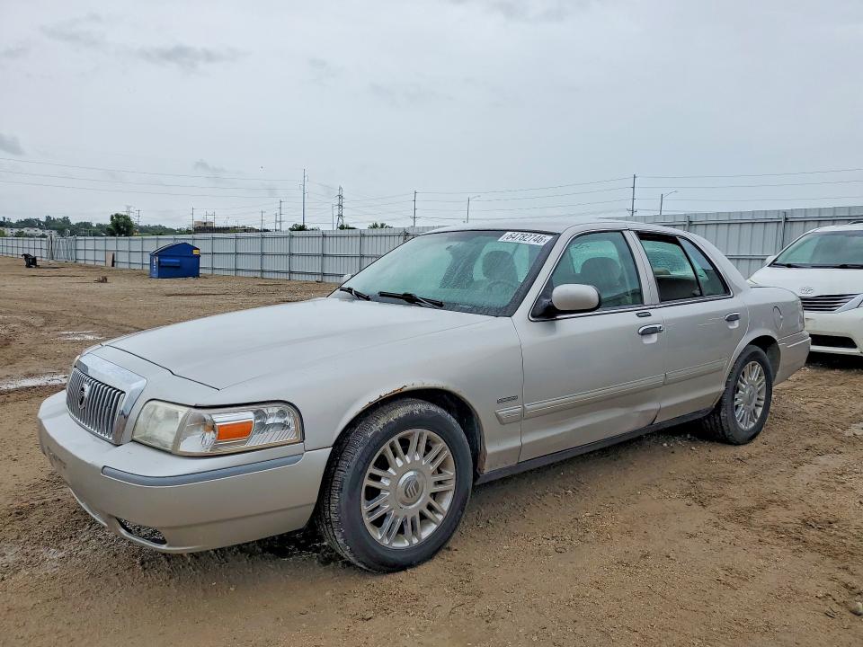 64782746 :رقم المزاد ، 2MEHM75V39X608063 vin ، 2009 Mercury Grand Marquis مزاد بيع