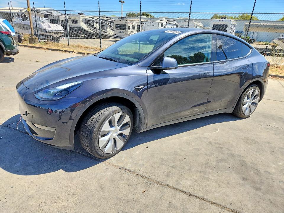 Auction sale of the 2024 Tesla Model Y, vin: 7SAYGDED4RF095505, lot number: 65625096