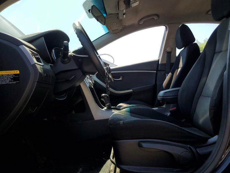 2014 Hyundai Elantra Gt მანქანა იყიდება აუქციონზე, vin: KMHD25LH1EU160877, აუქციონის ნომერი: 63185666