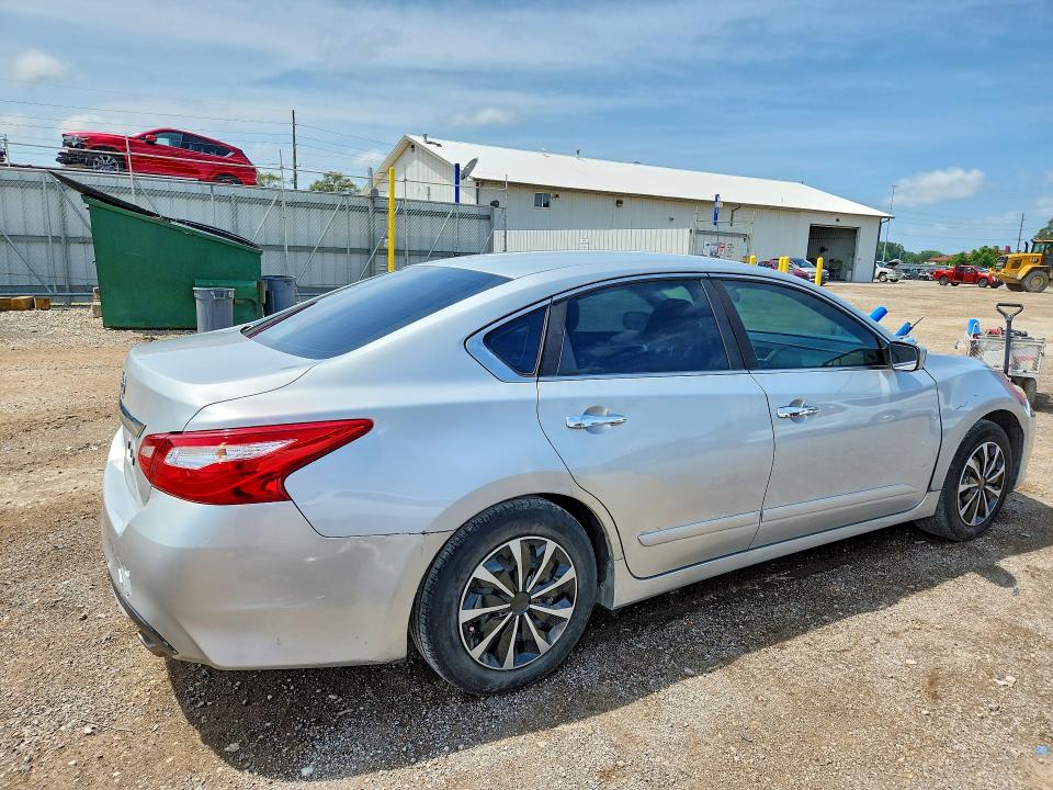 Продаж на аукціоні авто 2016 Nissan Altima, vin: 1N4AL3APXGN356922, номер лоту: 64738826