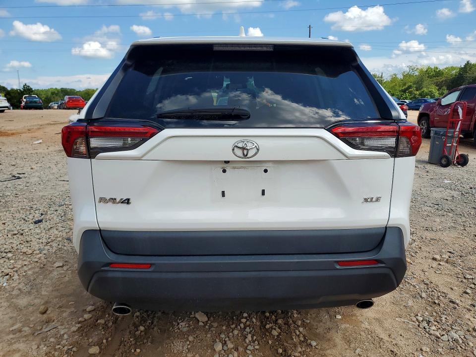 Продажа на аукционе авто 2024 Toyota Rav4, vin: 2T3W1RFV4RC286119, номер лота: 63991846